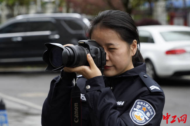 警花相伴最新更新，关于警花相伴最新更新的警示与反思