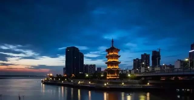 芜湖最新游玩夜景，芜湖夜景游玩攻略，最新夜景体验