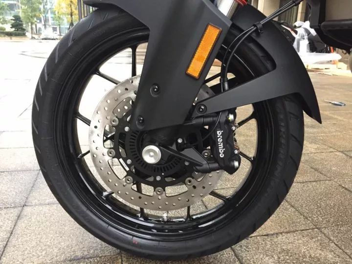 全新设计的KTM 1290风挡，探索未来驾驶体验的新篇章（2025款），全新KTM 1290风挡设计，开启未来驾驶体验新篇章（2025款）