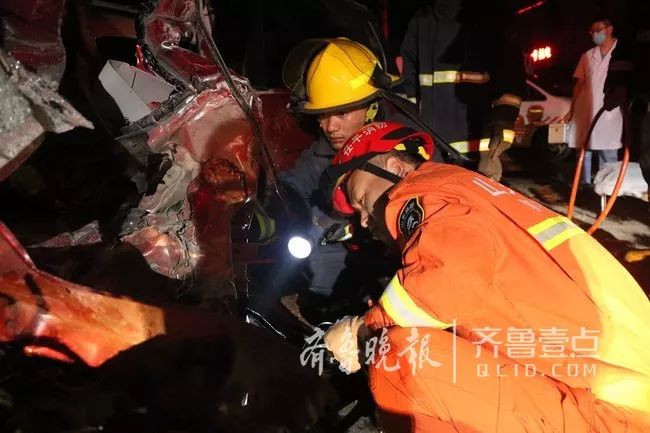 最新山东车祸新闻，事故背后的深度解析与预防措施，山东车祸事故深度解析，背后的原因与预防措施