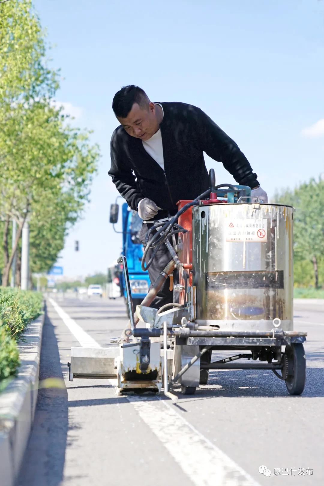 康巴什晨练最新消息，城市新动向与活力四溢的早晨运动场景，康巴什晨练新动态，城市活力早晨运动场景与最新发展报告