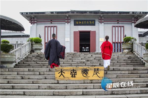 最新古装女神排行，璀璨星辰的华丽盛宴，古装女神璀璨排行，华丽盛宴闪耀星辰之巅