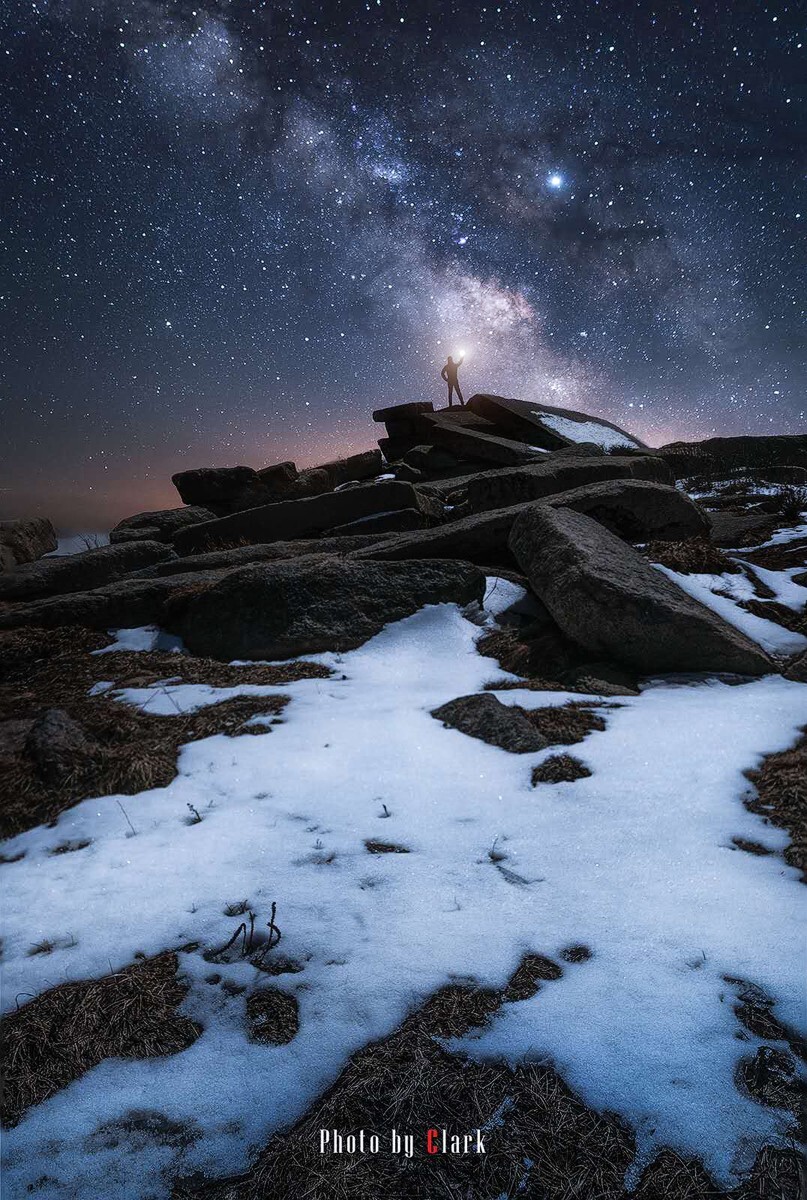 徒手摘星辰 最新，徒手摘星辰，星辰大海中的无畏探索